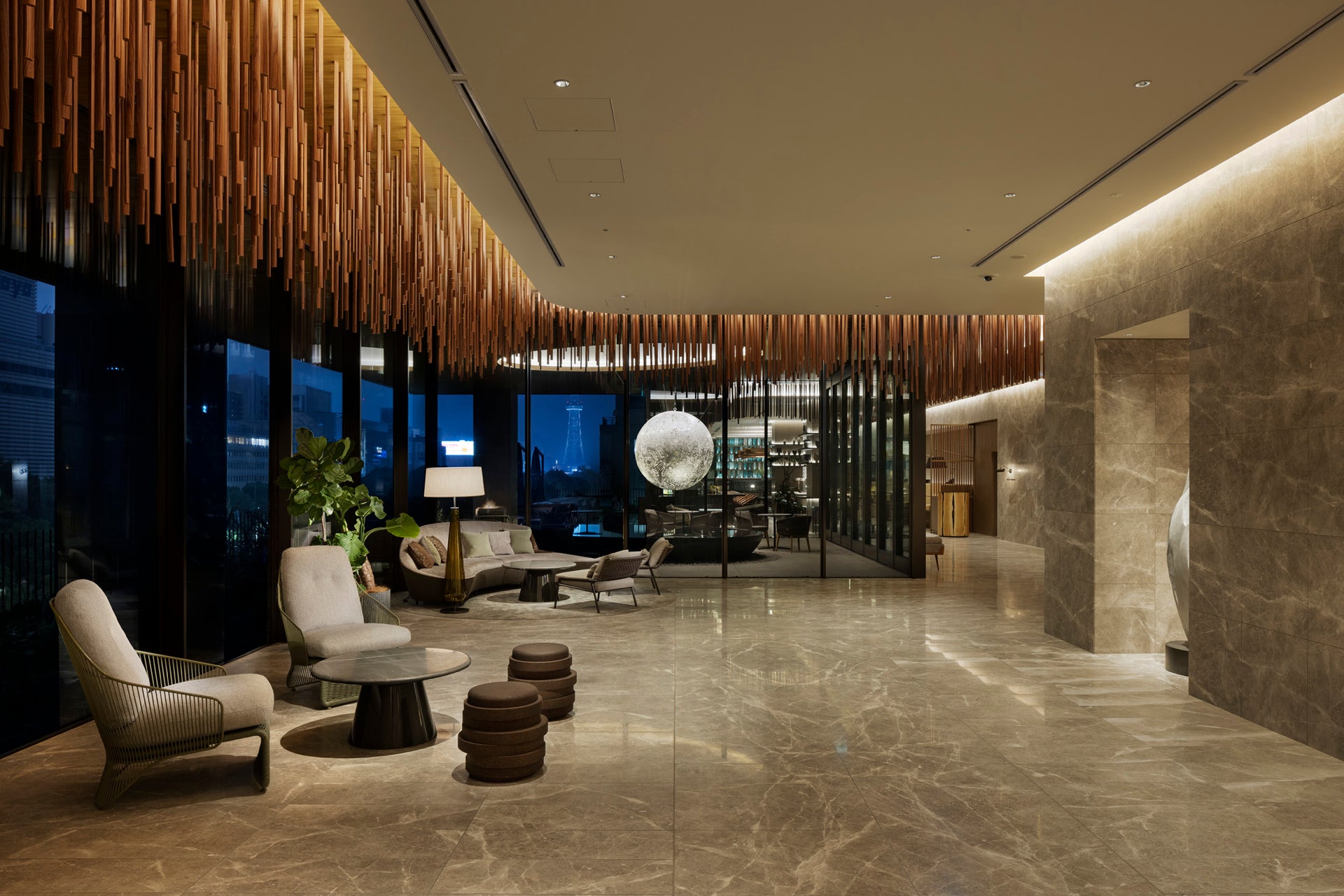 TIAD, AUTOGRAPH COLLECTION